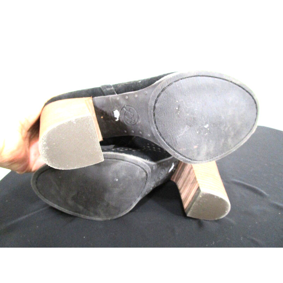 EUC! Lucky Brand Lakyn Black Perforated Suede High Heel Sandal Booties Sz 7M - Picture 9 of 11